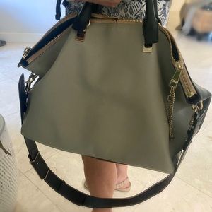 Best 25+ Deals for Chloe Baylee Bag | Poshmark